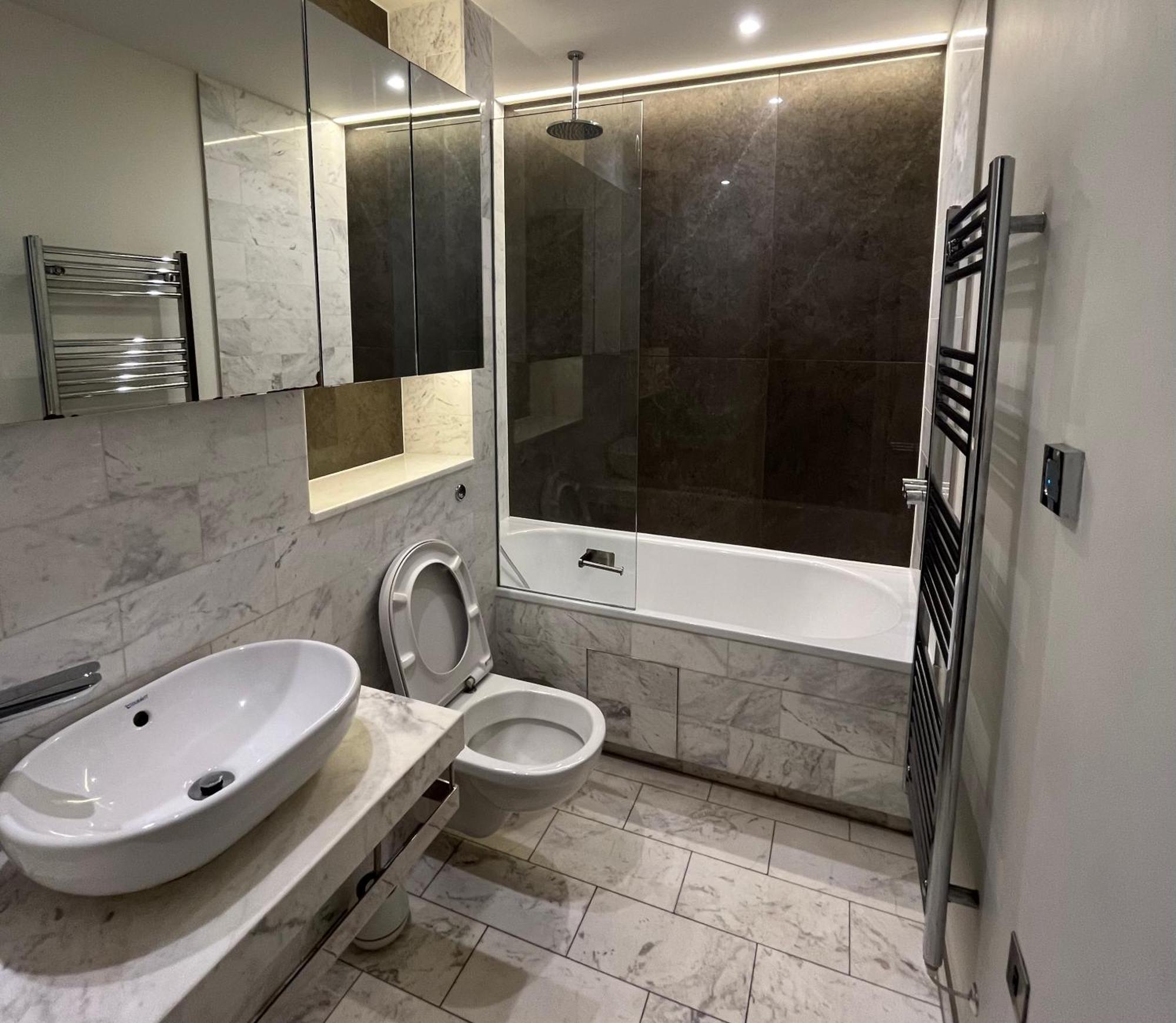 Luxury In Canary Wharf Centre With Private Balcony, And 360 Skyline View Appartamento Londra